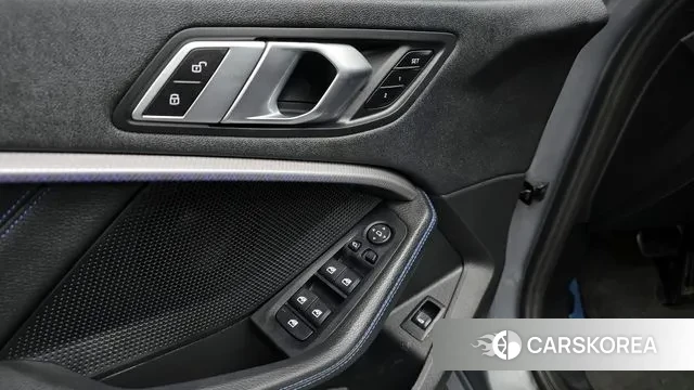 BMW 1 Series (F40) id 3016366 из Кореи 8