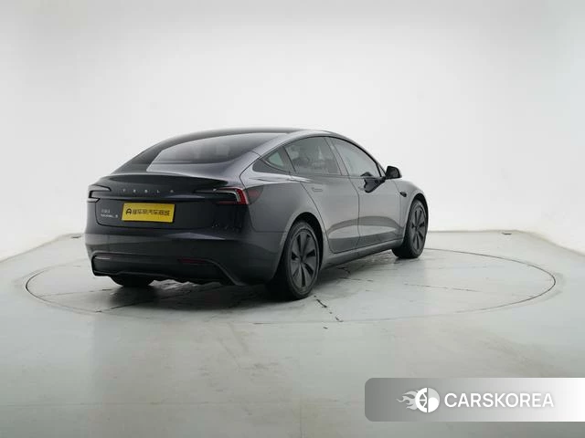 Tesla Model 3 id 4207109 из Китая 8