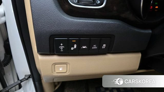 Kia The New Carnival id 4662608 из Кореи 8