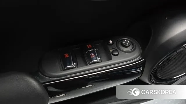 Mini Cooper S Convertible id 3614963 из Кореи 8