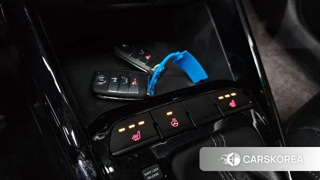 Kia Stonic id 3024722 из Кореи 8