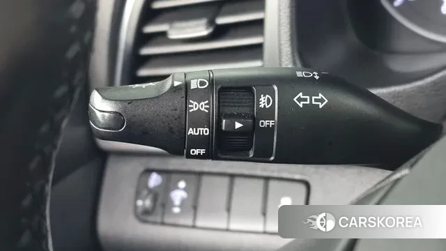 Hyundai Avante AD id 3651896 из Кореи 8