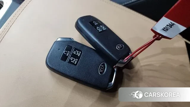 Kia Carnival 4th generation id 3519140 из Кореи 8