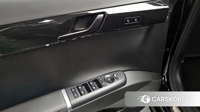 Hyundai Grandeur (GN7) id 3721485 из Кореи 8