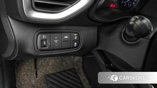 Hyundai Venue id 3799652 из Кореи 8