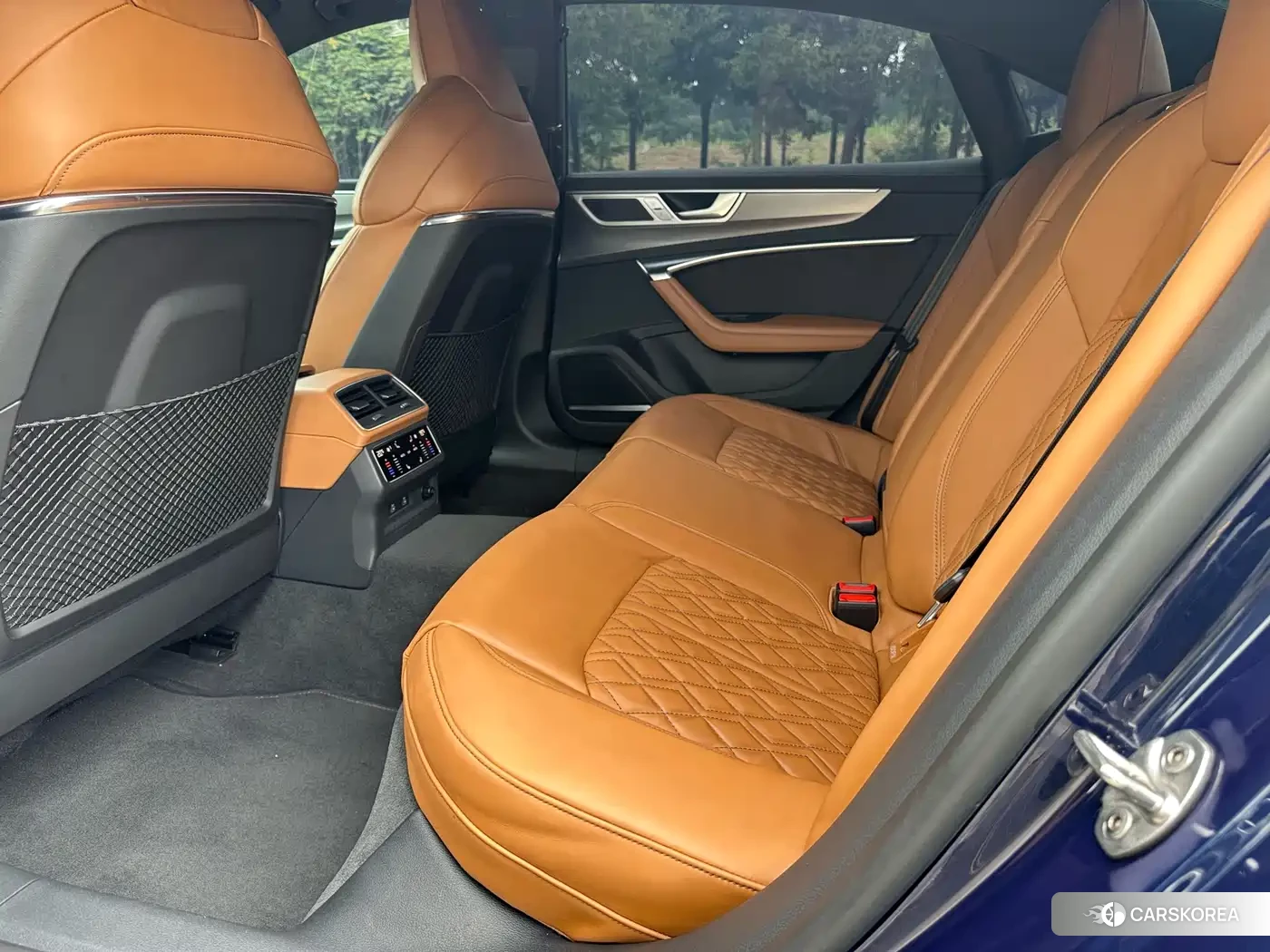 Audi A7L id 4548226 из Китая 8
