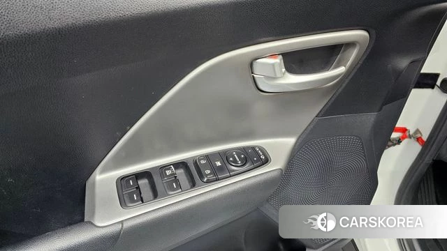 Kia Niro Plus id 3851448 из Кореи 8