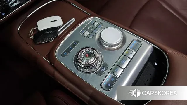 Genesis G90 (RS4) id 3207628 из Кореи 8