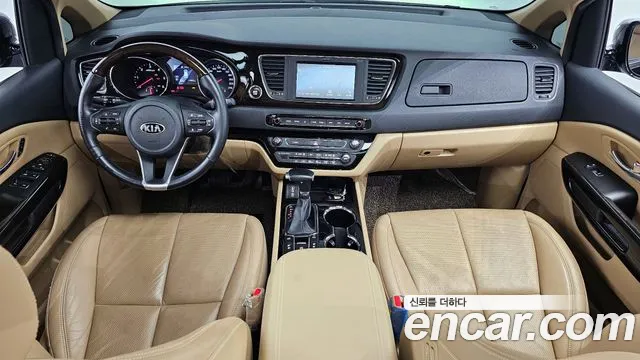 Kia The New Carnival id 2790838 из Кореи 8