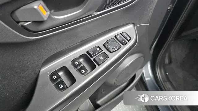 Hyundai Kona id 3396032 из Кореи 8