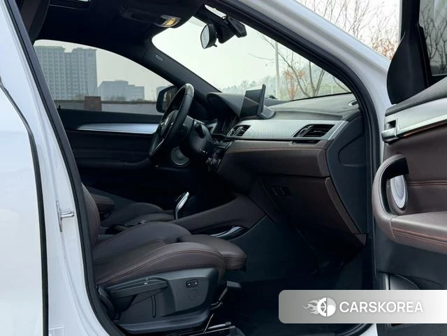 BMW X2 id 4209968 из Китая 8
