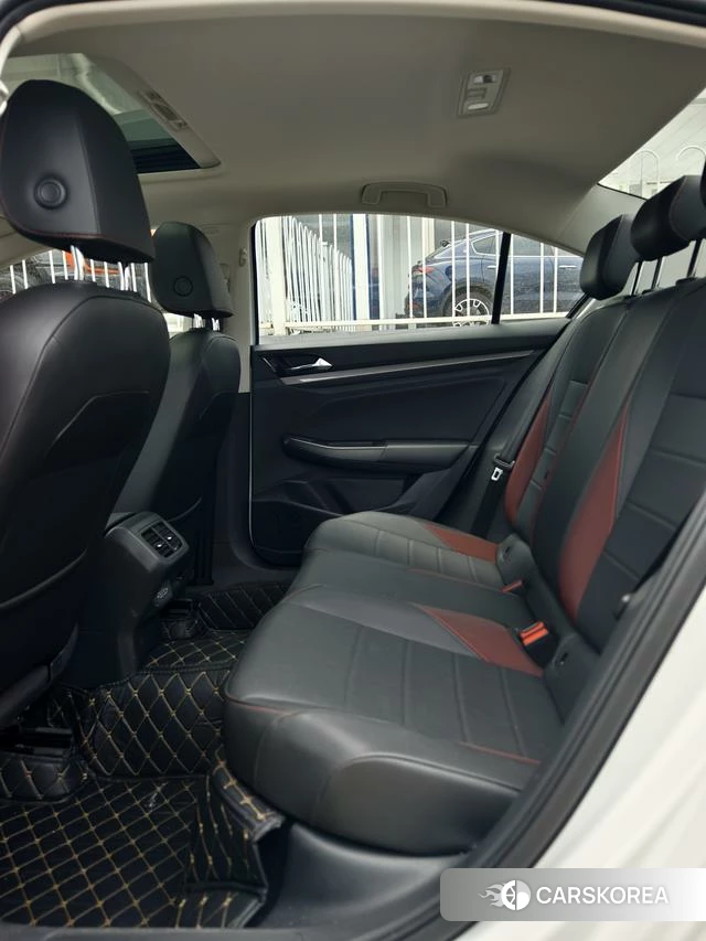 Volkswagen Bora id 4260026 из Китая 8