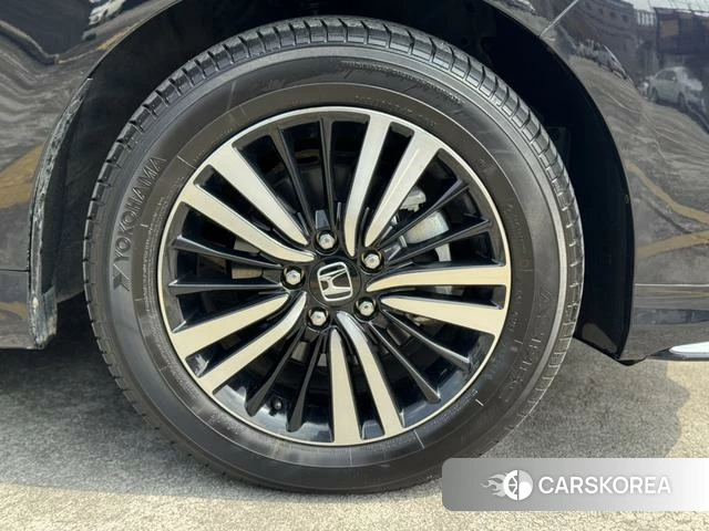 Honda Odyssey id 4336370 из Китая 8