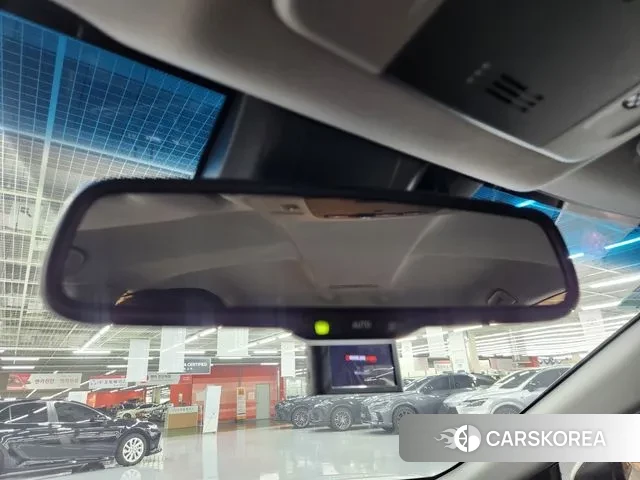 Toyota Camry (XV70) id 3023360 из Кореи 8