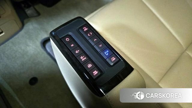 Kia The New Carnival id 4268984 из Кореи 8
