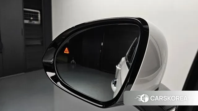 Genesis GV70 id 3478164 из Кореи 8