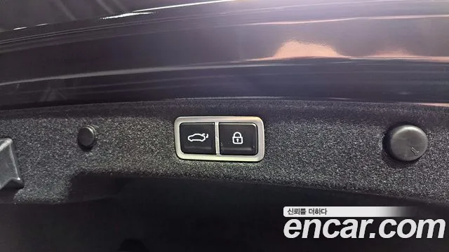 Hyundai Grandeur Hybrid (GN7) id 2472077 из Кореи 8