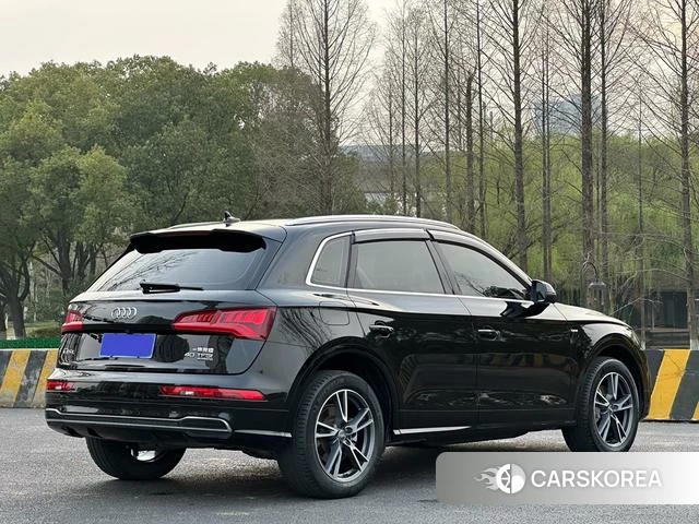 Audi Q5L id 4236312 из Китая 8