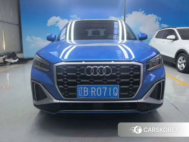 Audi Q2L id 4214525 из Китая 8