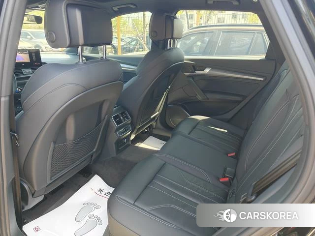 Audi Q5L id 3920685 из Китая 8