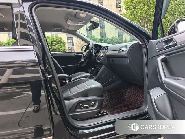 Volkswagen Tiguan L id 4273807 из Китая 8