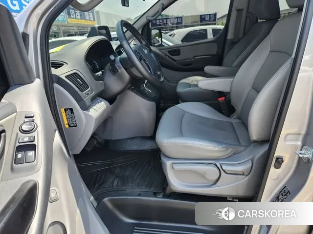 Hyundai The New Grand Starex id 2895956 из Кореи 8