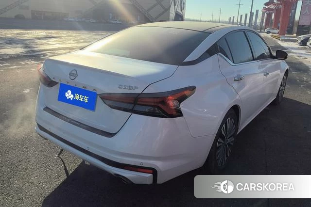 Nissan Teana id 4207553 из Китая 8