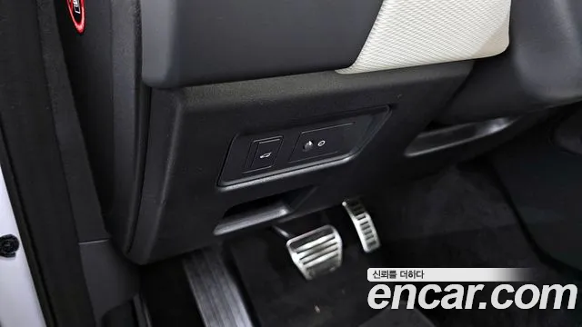 Land Rover Discovery 5 id 2805493 из Кореи 8