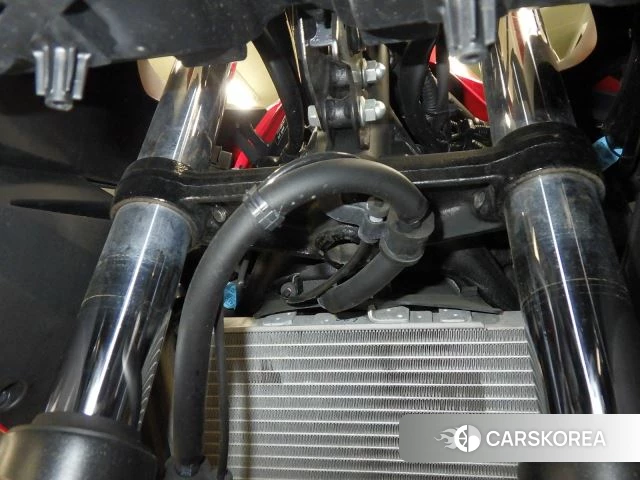 Honda CBR400R id 3949694 из Японии 8