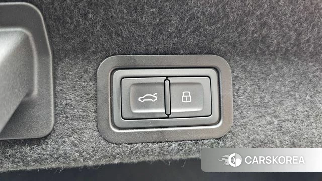 Audi A6 (C8) id 4835579 из Кореи 8