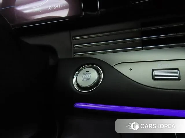 Hyundai The New Grandeur IG id 3350539 из Кореи 8