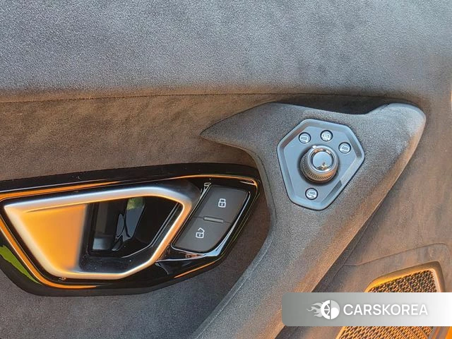 Lamborghini Huracan id 4528290 из Кореи 8