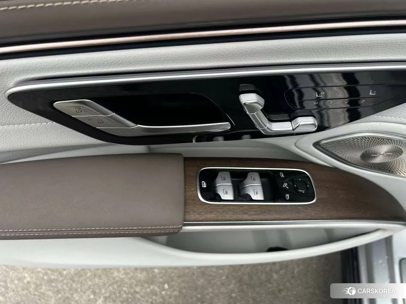 Mercedes-Benz EQS id 4473553 из Китая 8