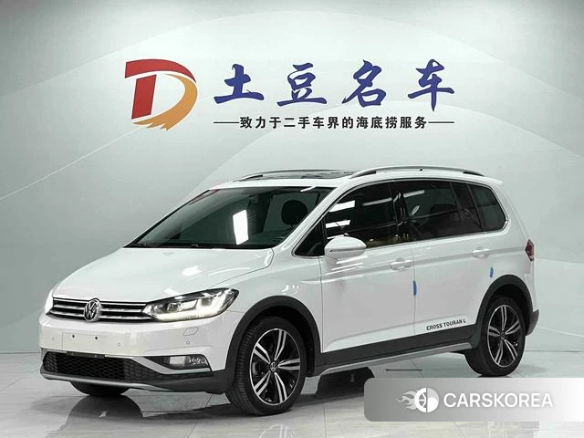 Volkswagen Touran L id 4207779 из Китая 8