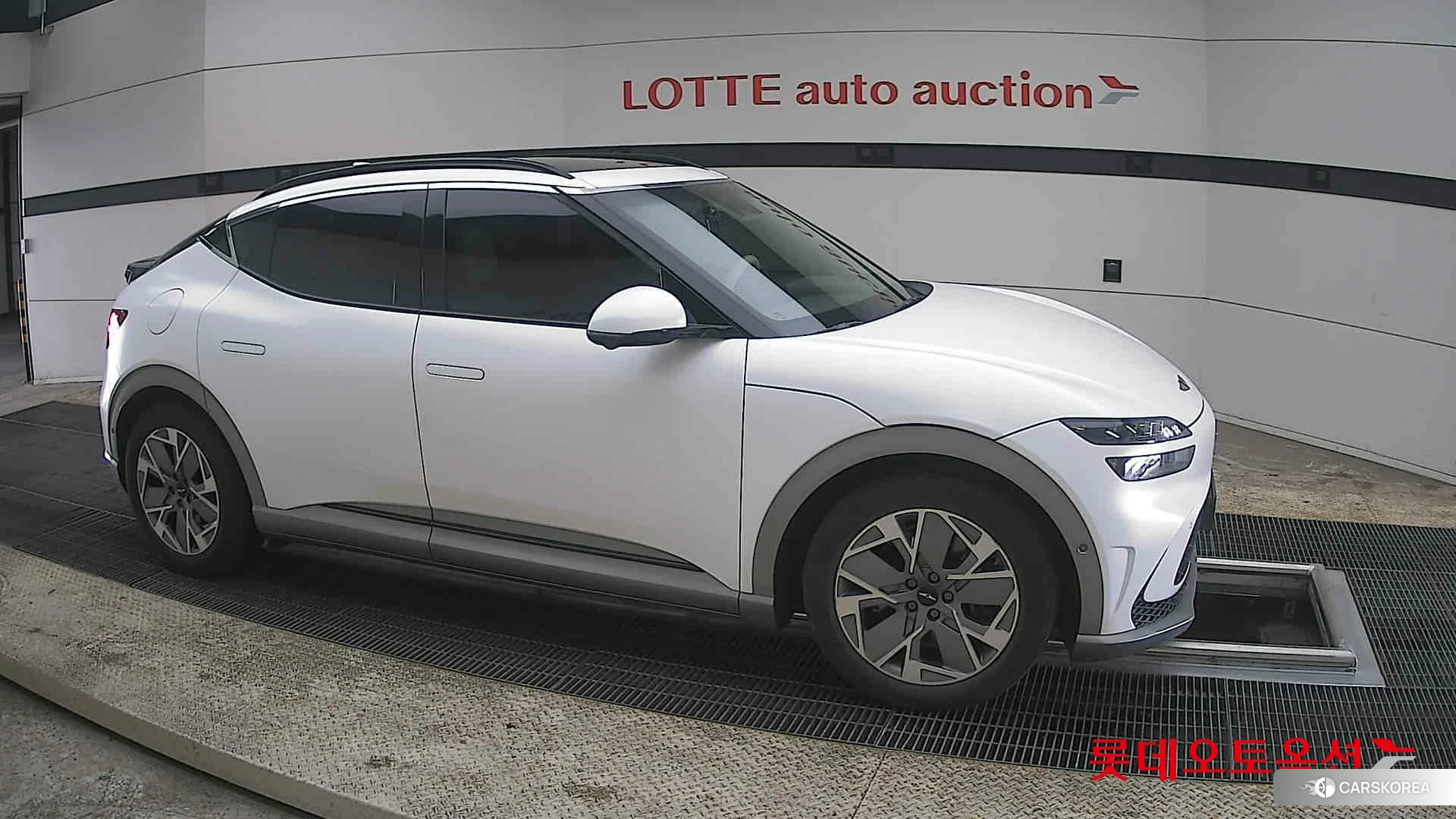 Hyundai GV60 id 3888312 из Кореи 8