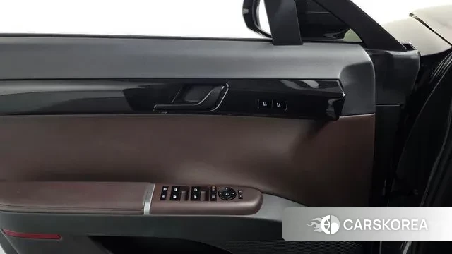 Hyundai Grandeur Hybrid (GN7) id 3452728 из Кореи 8