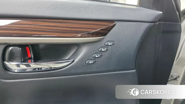 Lexus New ES300h id 3912024 из Кореи 8