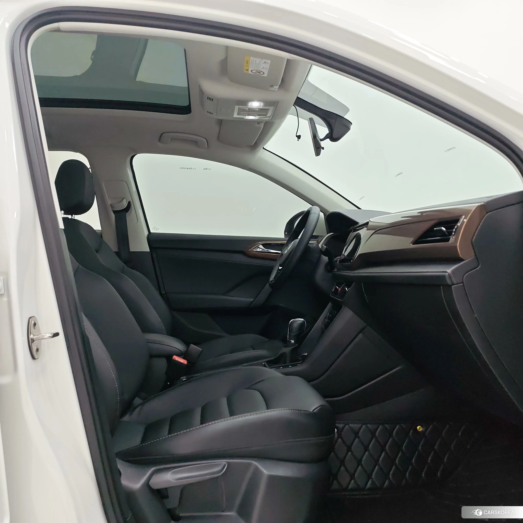 Volkswagen Tuyue id 4486133 из Китая 8