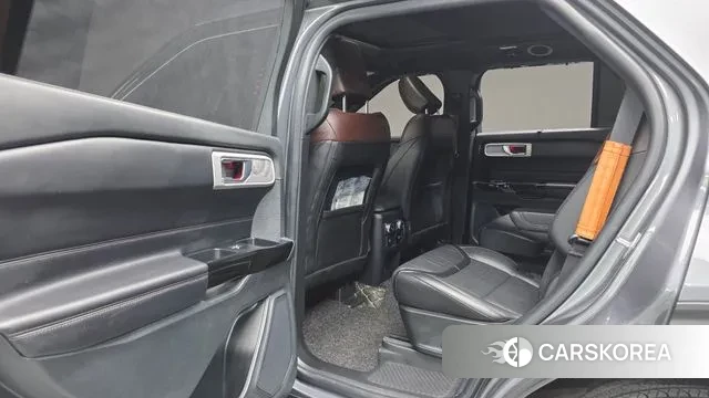 Ford Explorer 6th Generation id 3717159 из Кореи 8