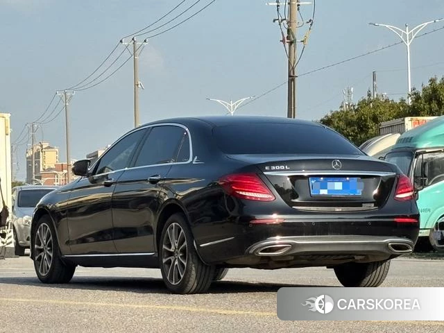 Mercedes-Benz E-class id 4241629 из Китая 8