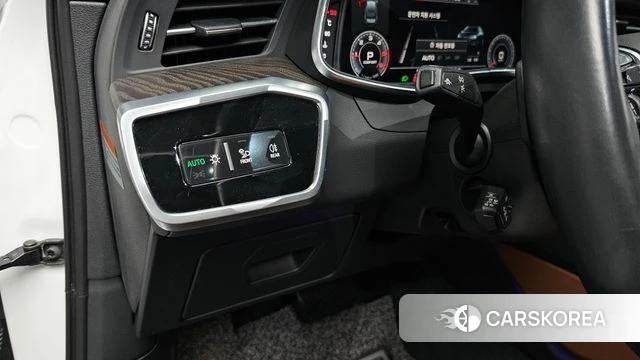 Audi A6 (C8) id 3942068 из Кореи 8