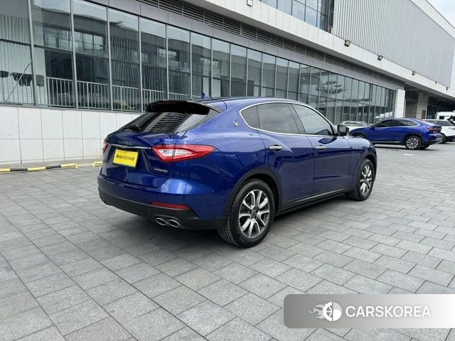 Maserati Levante id 4228480 из Китая 8