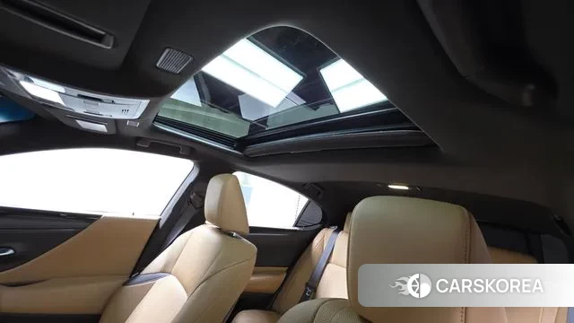 Lexus ES300h 7th generation id 3443853 из Кореи 8