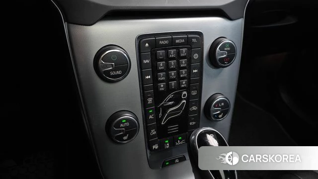 Volvo V40 Cross-Country id 3924645 из Кореи 8