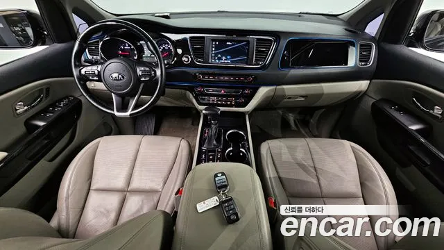 Kia The New Carnival id 2765239 из Кореи 8