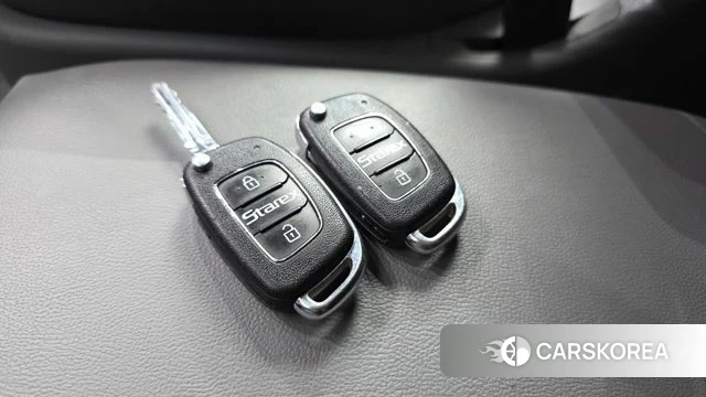 Hyundai The New Grand Starex id 4525993 из Кореи 8