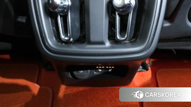 Volvo XC40 id 4251047 из Кореи 8