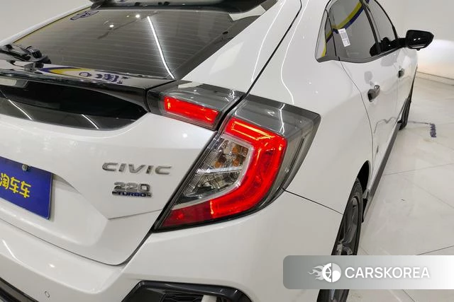 Honda Civic id 3939274 из Китая 8