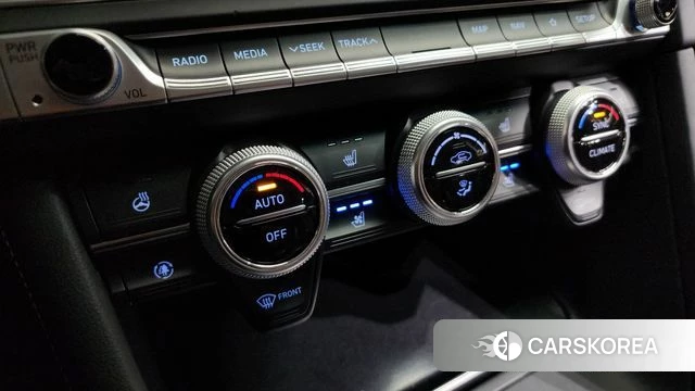 Genesis G70 id 3955640 из Кореи 8