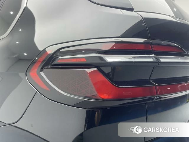 BMW X7 id 4265412 из Китая 8